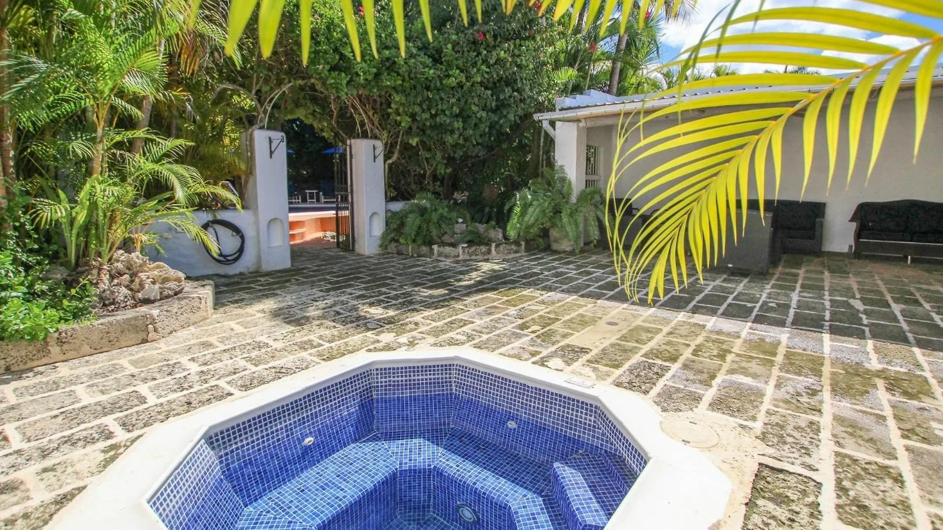 Pavilion Villa By Bsl Rentals سانت جيمس
